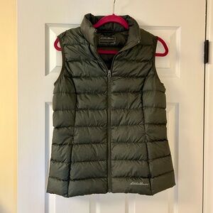 Like New Eddie Bauer Cirruslite Vest